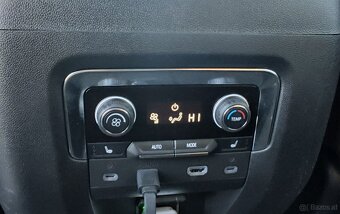 Chevrolet Suburban LPG 6.2L Hight Country 7 míst - 16