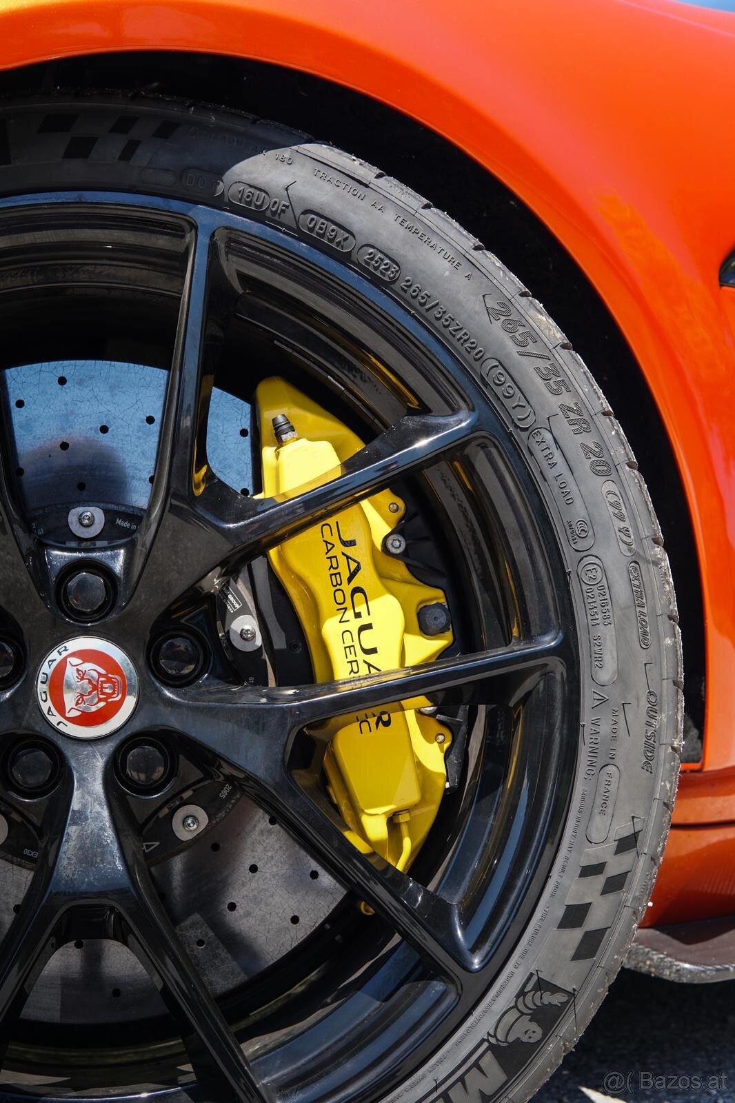 Jaguar XE Project 8 Track Pack - 17