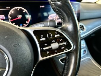 Mercedes-Benz E 400 d T-Modell Avantgarde 4MATIC - V6, 250 k - 17