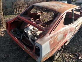 Karoseria Fiat 128 SL Coupe 2 stuck Borgward Lloyd - 17