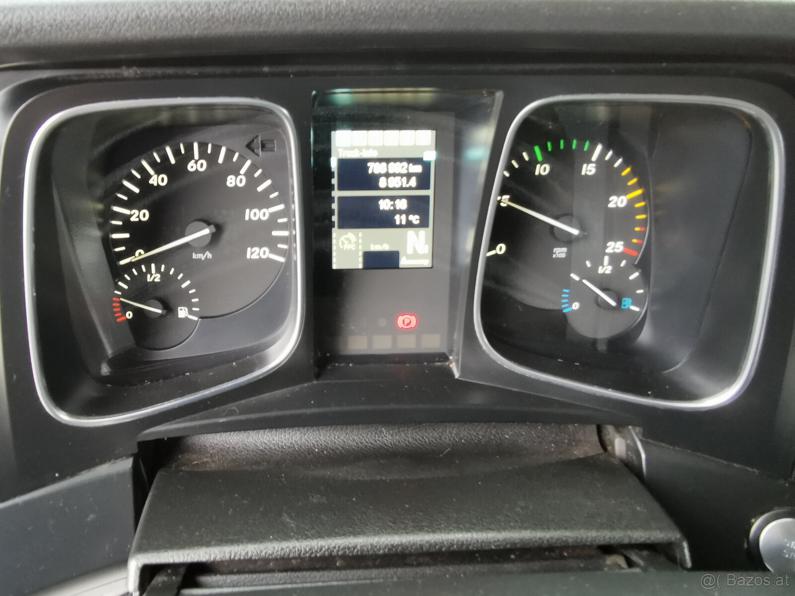 Zu verkaufen Sattelzugmaschine MERCEDES-BENZ ACTROS 1845 E6 - 18