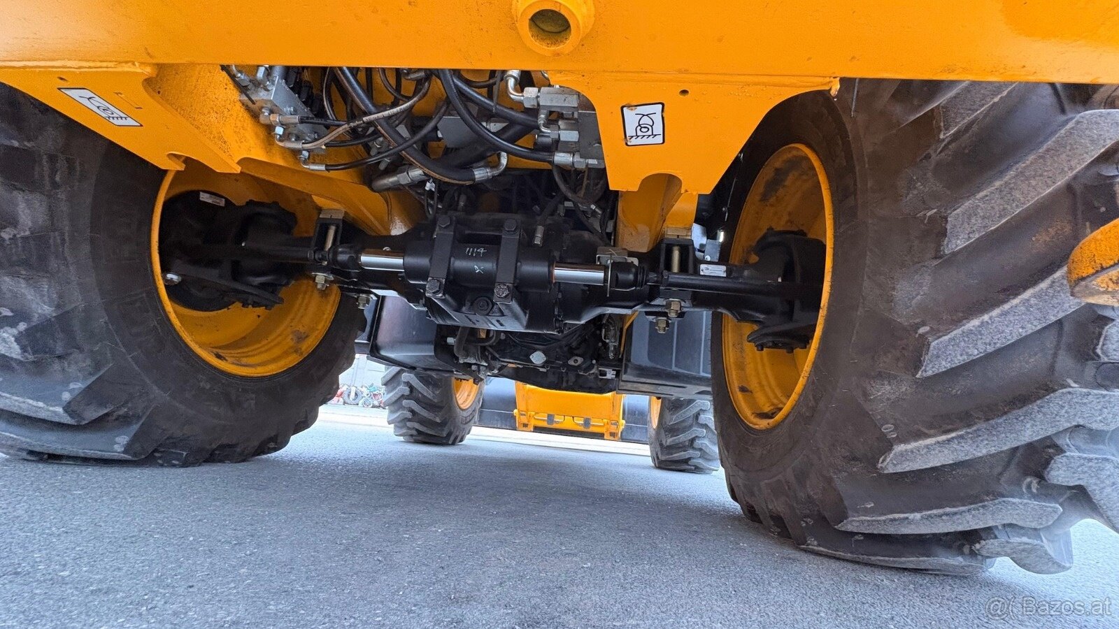 JCB 4CX PRO - 18