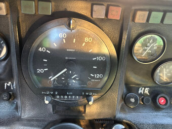 Zu verkaufen TATRA T815 6x6.2 LKW mit Hydraulikarm - 18