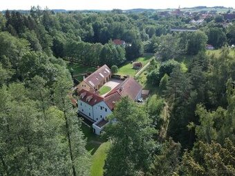 Charmante Mühle mit Teich,Wald,5 Wohnungen zu vermiete