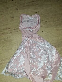 Dirndl