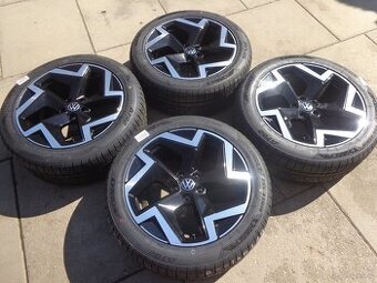 Volkswagen Tiguan neue Winterradsatz 255/45R19