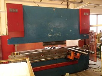 Abkantpresse PR 6 Beyeler