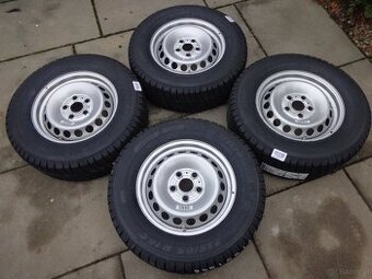 VW Crafter / MAN TGE neue Winterradsatz 235/65R16C