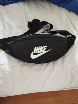 Verkaufe eine originale Nike Gürteltasche