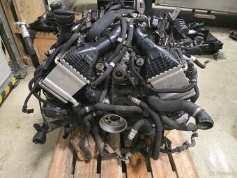 MOTOR S63B44B BMW X6M F86
