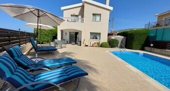 Freistehende Villa mit Pool in Paphos - 1