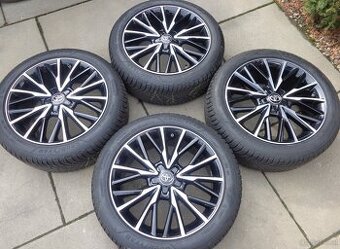 neuwertige original Toyota Yaris Cross winterradsatz RDKS - 1