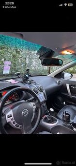 Nissan Qashqai 1.5 dCi SUV / Geländewagen