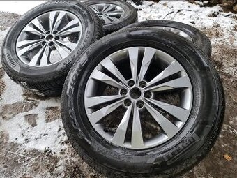 Satz Mercedes X-Class W470 Alufelgen – 18" Original