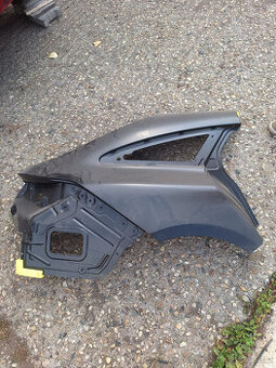 mercedes benz CLA NOVÝ Orig PZ blatník