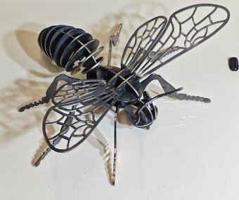 Metallbiene - Dekoration, 40 cm - stehend - Verzinkt 123 €,