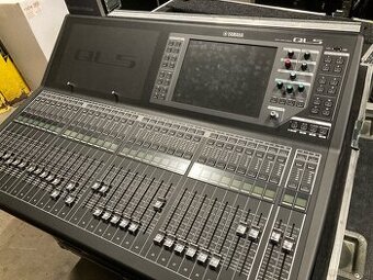 Yamaha QL5 Digitalmixer