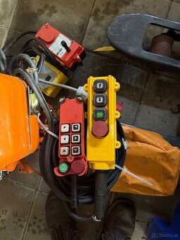 Hubzug mit Kette und Funk