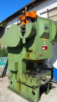 Exzenterpresse Stanko 100 t