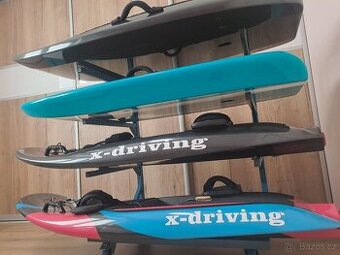 elektrisches Surfbrett e-foil und jetboard