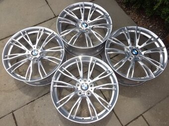 original BMW M3 F30 / M4 F32 alufelgensatz 8J + 8 1/2J