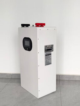 Neue 16,3-kWh-52V-LiFePO4-Batterie – inklusive Versand & Gar
