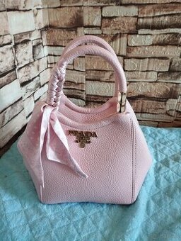 Verkaufe eine Prada Tasche