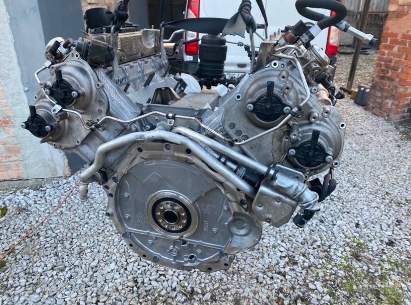 Motoren Porsche Panamera 971 Turbo S, E-Hybrid - 2