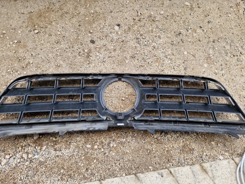Frontgrill VW Touareg - 2