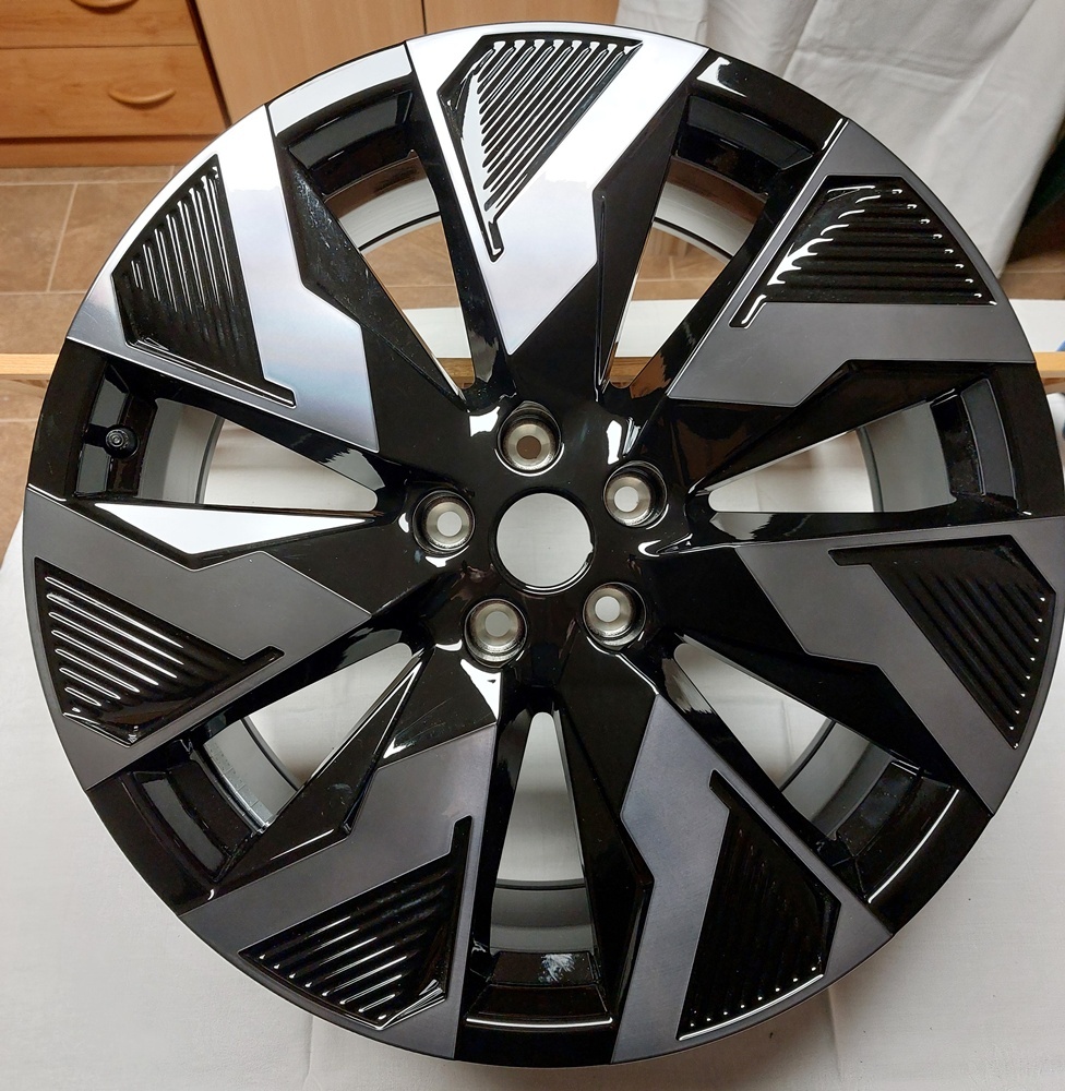 Castellet Leichtmetallfelgen 20 Zoll mit Diamantfinish - 2