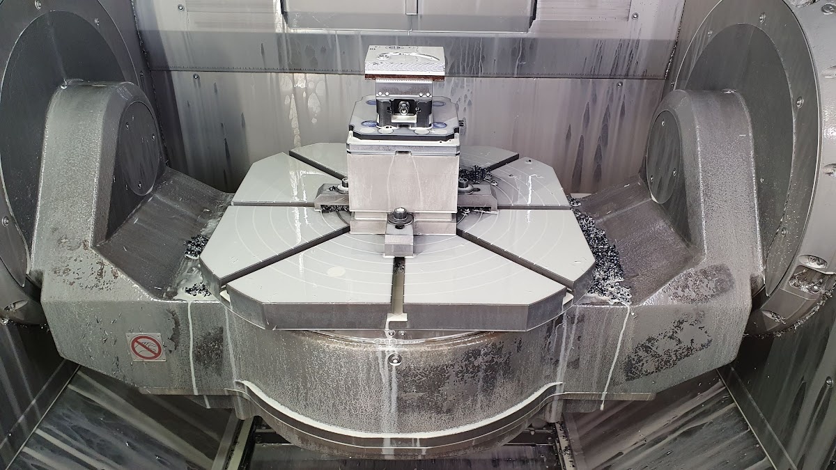 Hermle AG C 30 U Dynamic - Bearbeitungszentrum Vertikale - 2