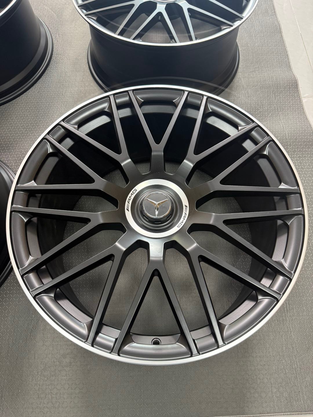 GLS 63 AMG 23 Zoll Felgen - 2