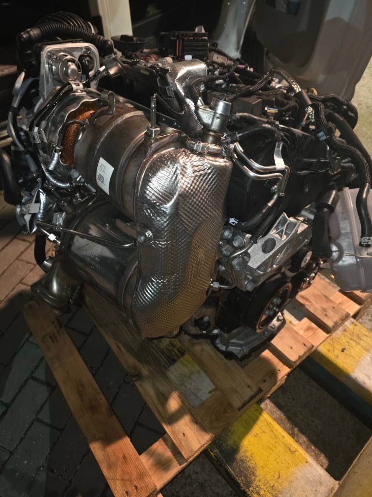 MOTOR DSR 2,0 TDI SUPERB - 2