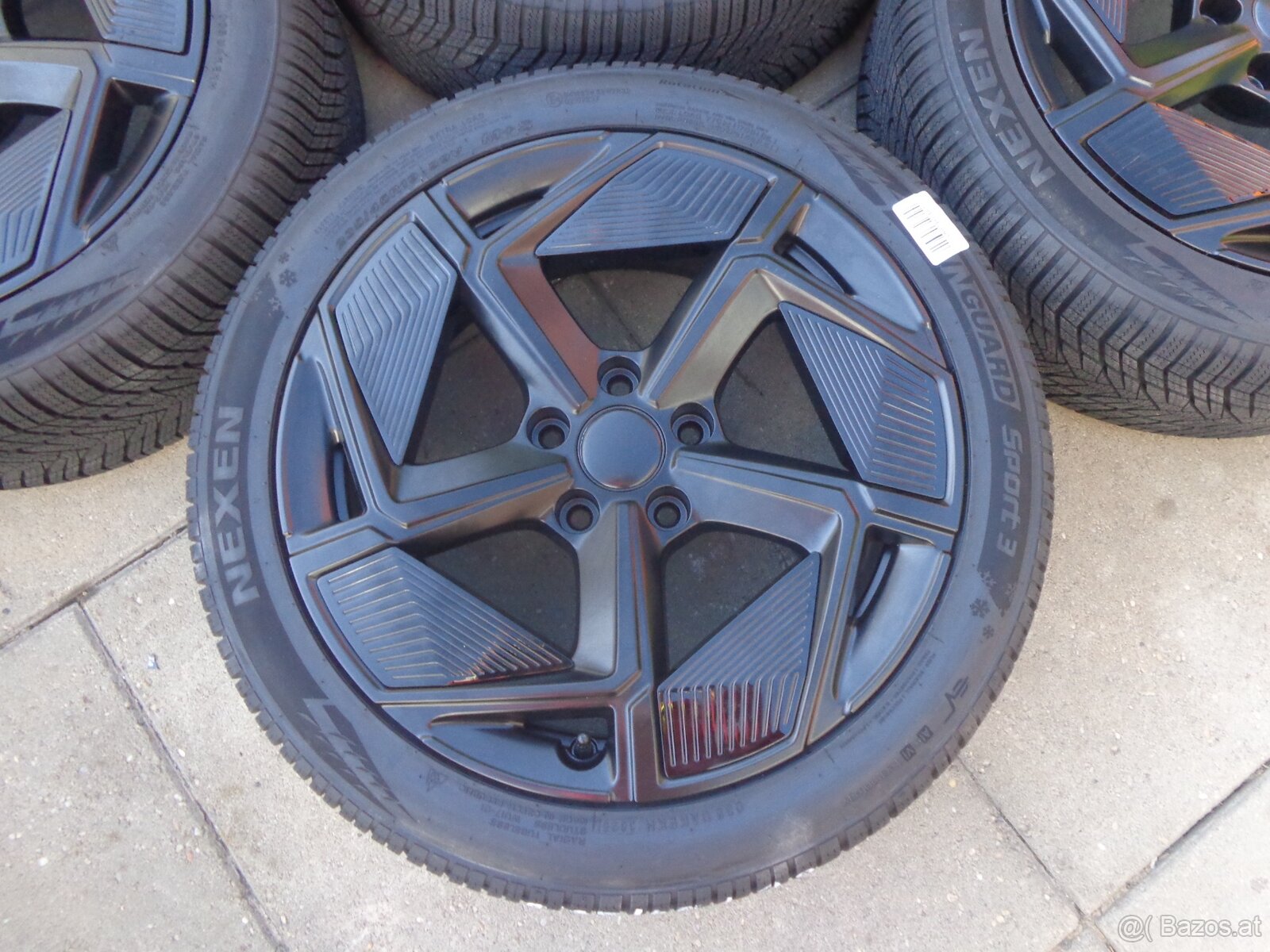 BYD Seal neuer originaler Winterradsatz 235/45R19 - 2