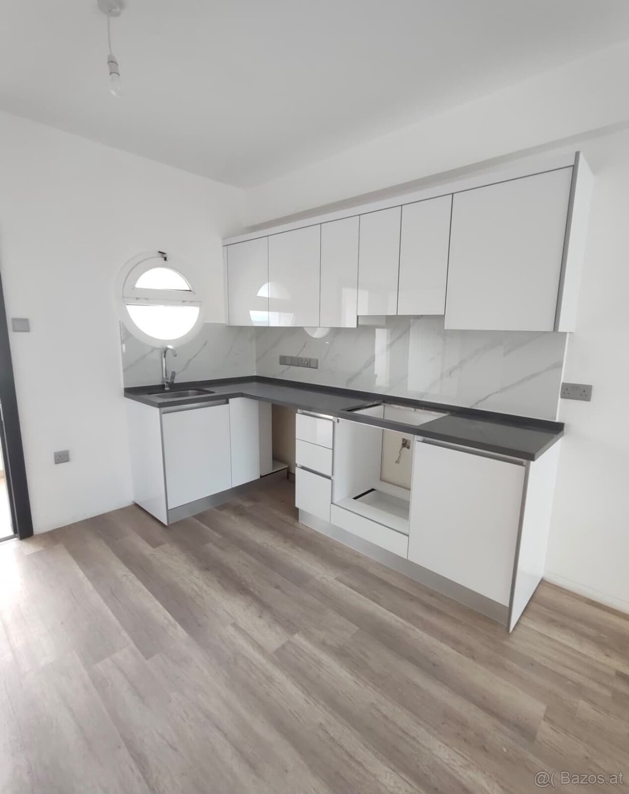 Nordzypern – Bezugsfertiges Studio, 46 m² + Balkon, 600 m zu - 2