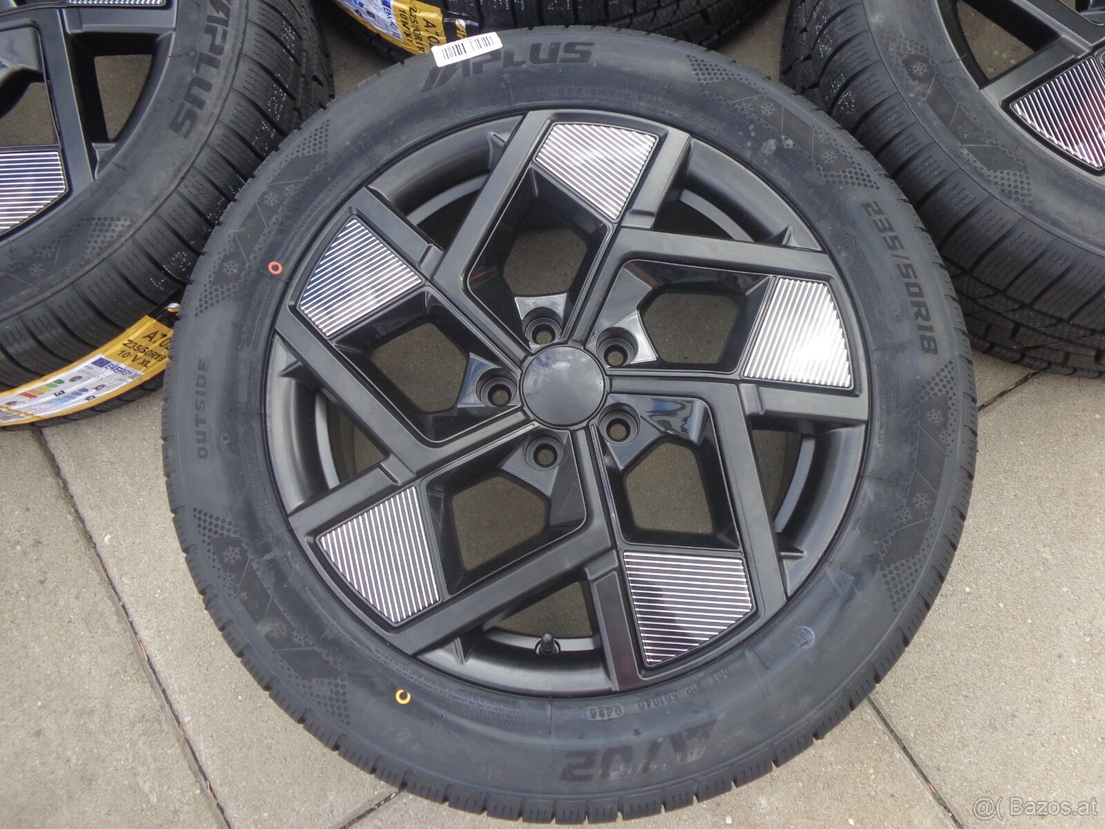 BYD Atto3 neue original Winterradsatz 235/50R18 inkl. RDKS - 2