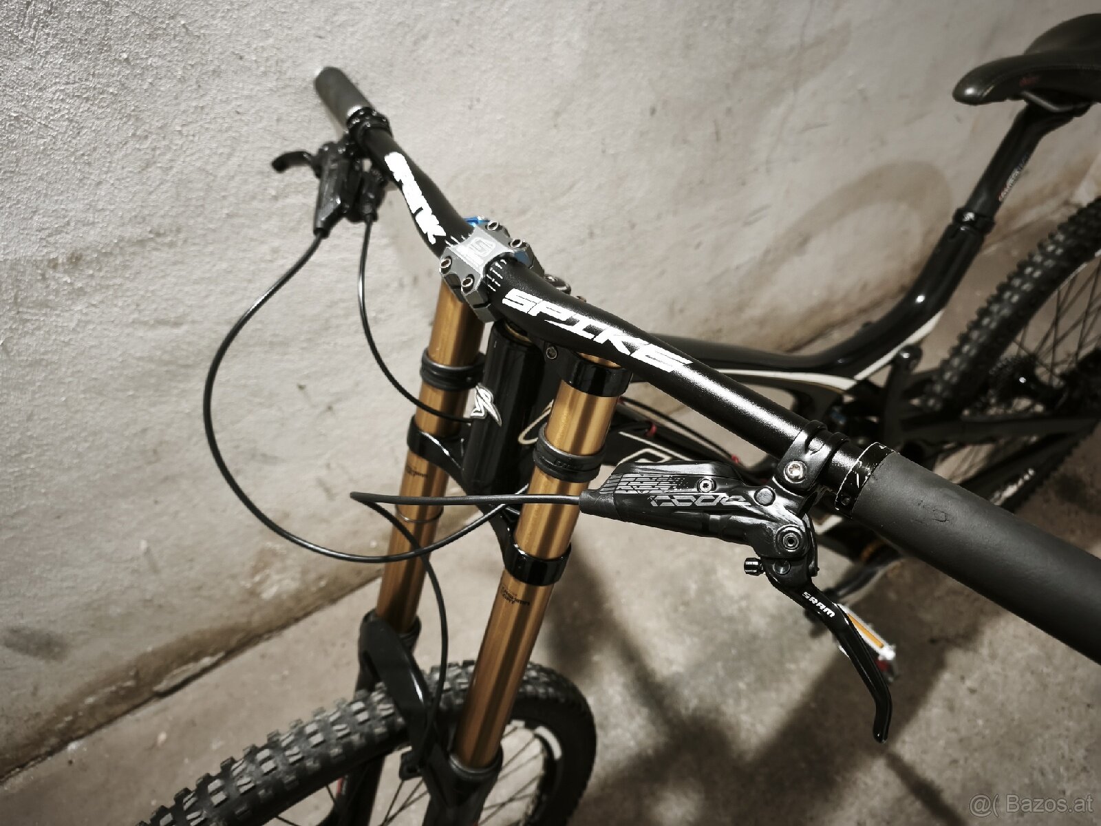 Santa Cruz v10.4 Carbon - 2