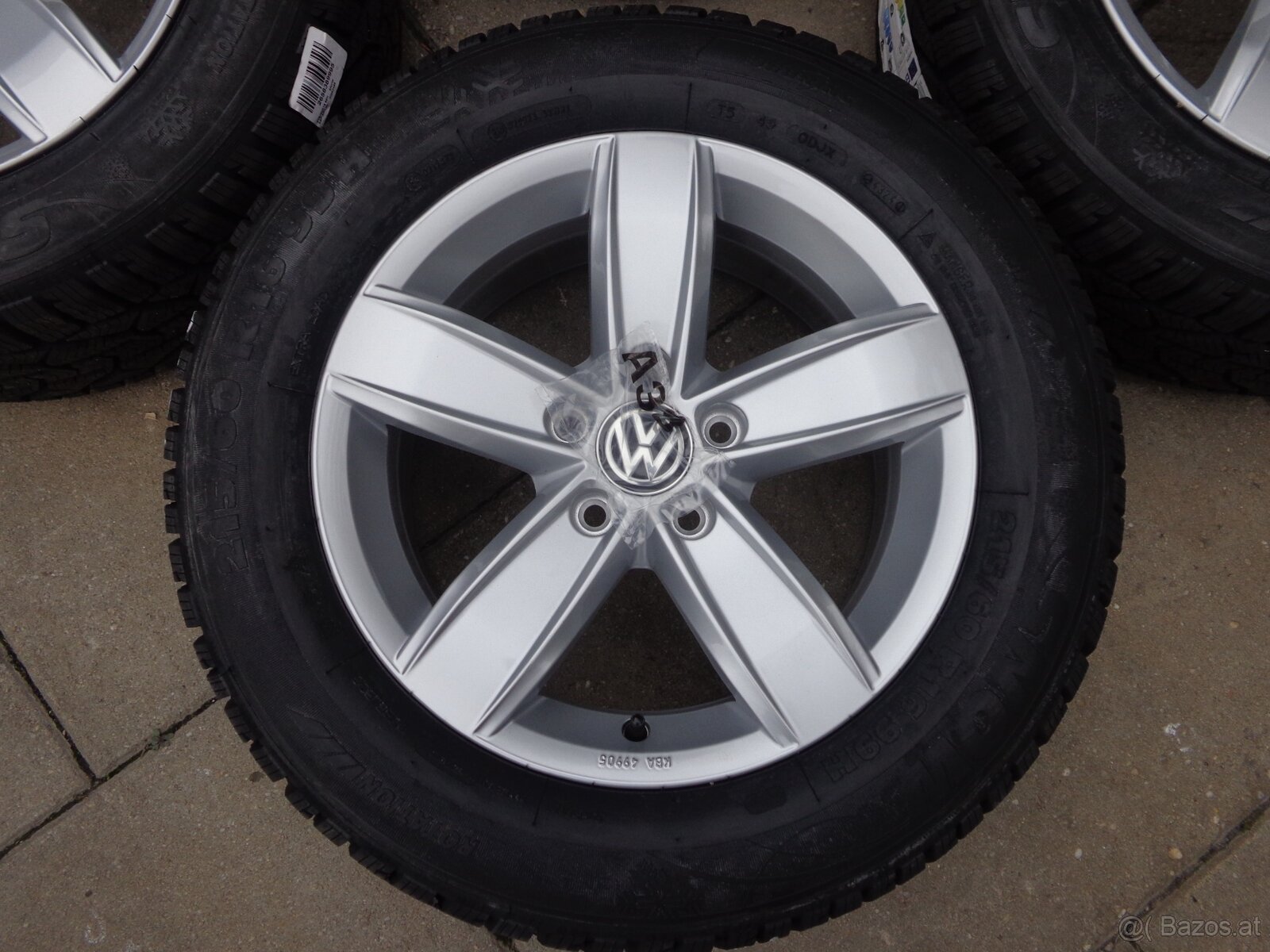 VW T-Roc / Caddy / Passat neue Wintetradsatz 215/60R16 - 2