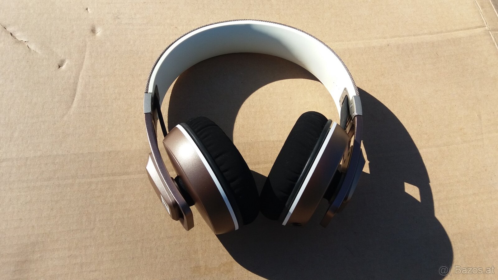 Neue Sennheiser Urbanite XL iPhone-Kopfhörer - 2