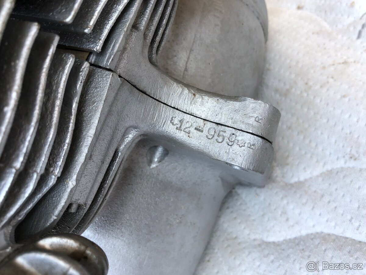 Jawa 250 Pérák FJ (1947) mit Original-Typenschein + Ogar 350 - 20
