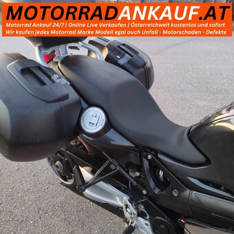 BMW F 800 GT 09/2013 - 20