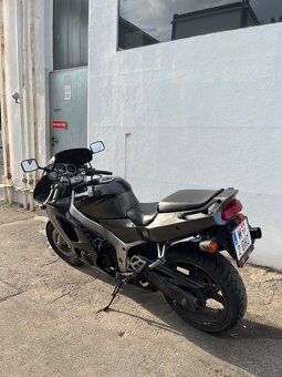 Kawasaki ninja zx6r - 2