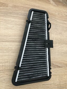 Externer Luftfilter für die Klimaanlage Audi A4 B8 8KD819441 - 2