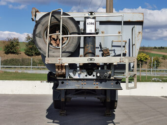 Zu verkaufen Kippsattelzug LANGENDORF SK24. - 2