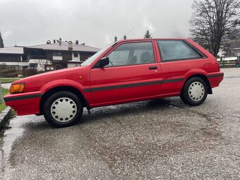 Sunny Hatchback N13 - 2