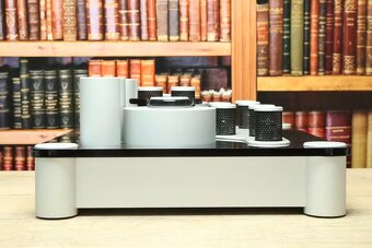 T + A P 10 Preamplifier - 2