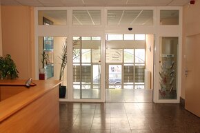 Gebäude mit Mietern in Bratislava, Slowakei - 2