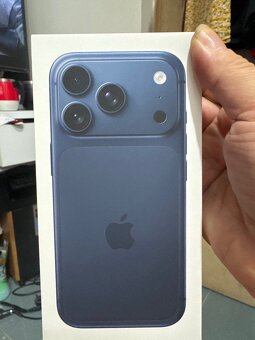 Apple iPhone 17 Pro Max 256GB - 2