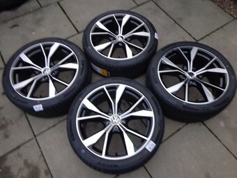 255/40R20 VW Tiguan neue Sommerradsatz - 2