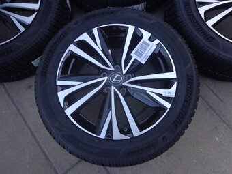 Lexus LBX nagelneue Winterradsatz 225/55R18 inkl. RDKS - 2